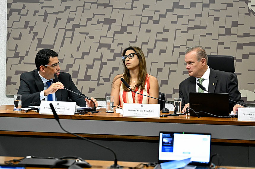 Após cobrar investimento em portos e hidrovias, CI aprova indicados à Antaq