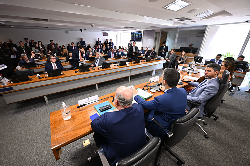 CI aprova novos diretores para a ANTT e cobra modernização da agência