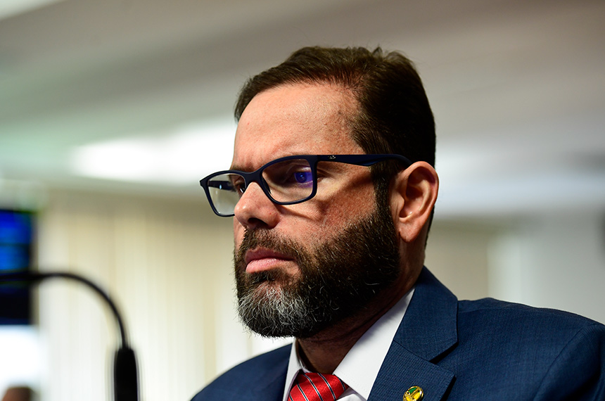 Atualizações em convenção de segurança no mar seguem para o Plenário