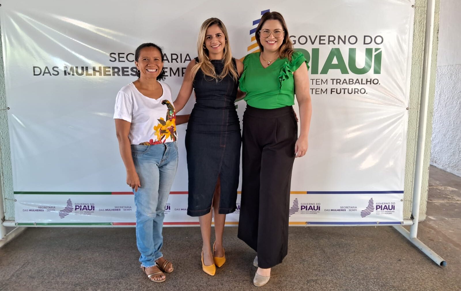 Sempi recebe visita da coordenadora de Socorro do Piauí para fortalecer políticas para as mulheres
