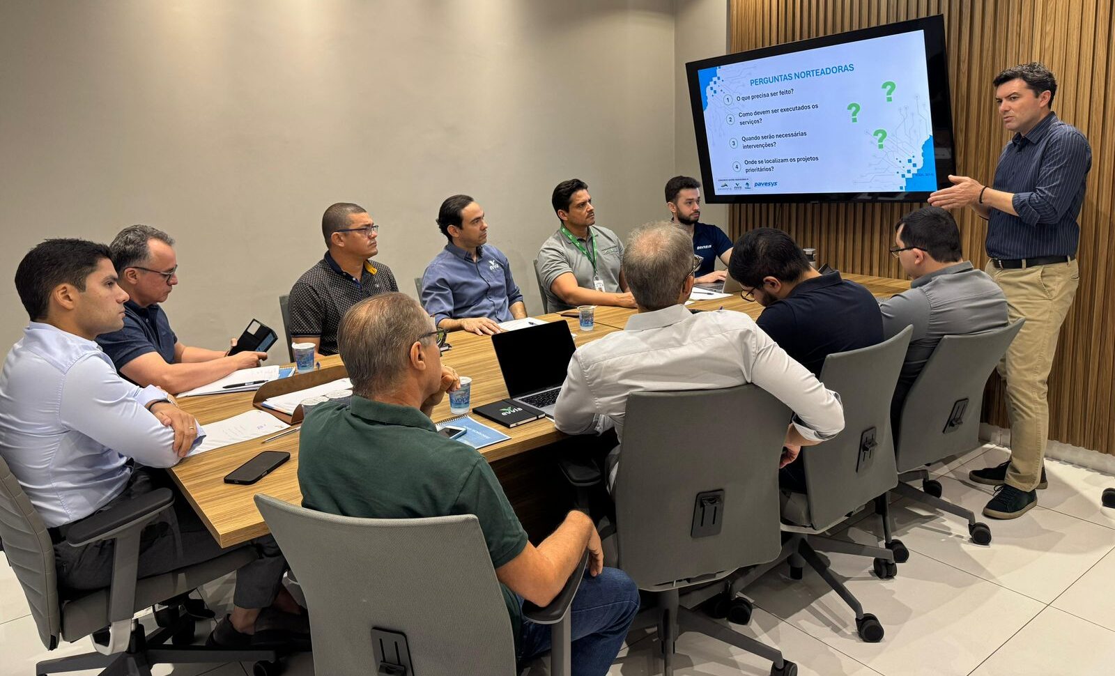 DER-PI coordena treinamento para nova plataforma de monitoramento digital das rodovias