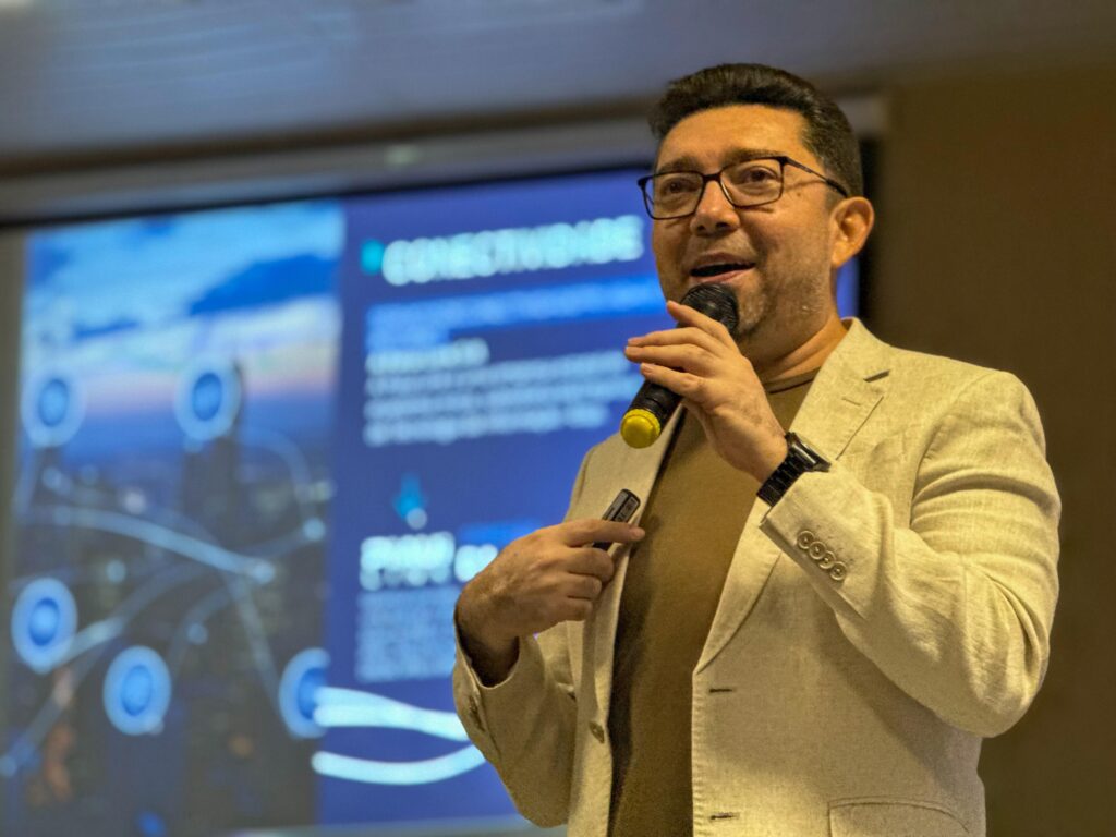 Etipi leva inovação ao Summit Gestão Pública 2025 em Picos