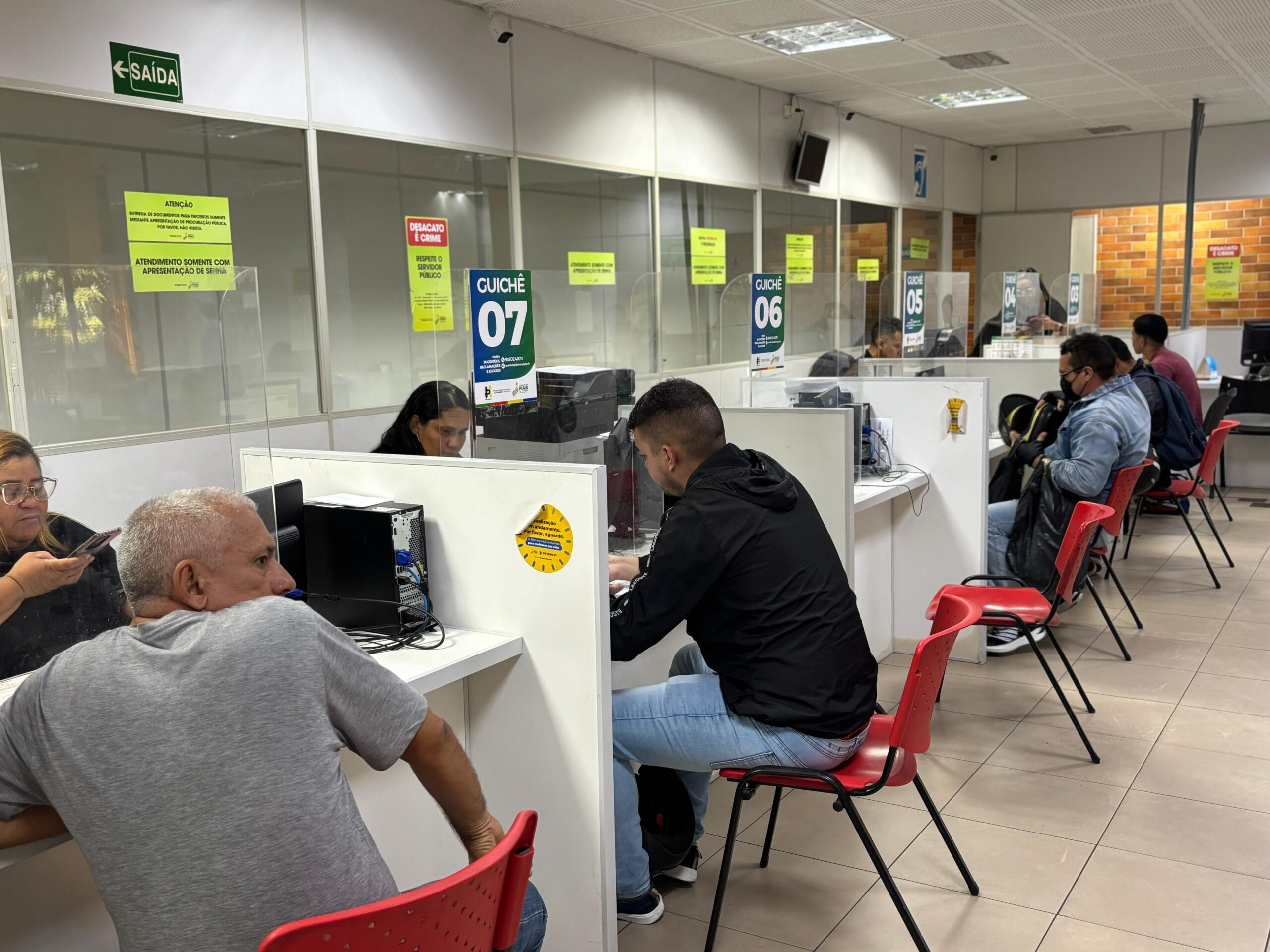 Detran reduz tempo de espera e serviços passam a ser realizados em até 30 minutos