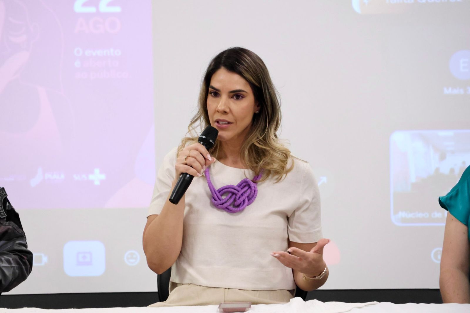 Sempi participa do Fórum Serviço Social no Combate à Violência contra a Mulher na Nova Maternidade Dona Evangelina Rosa
