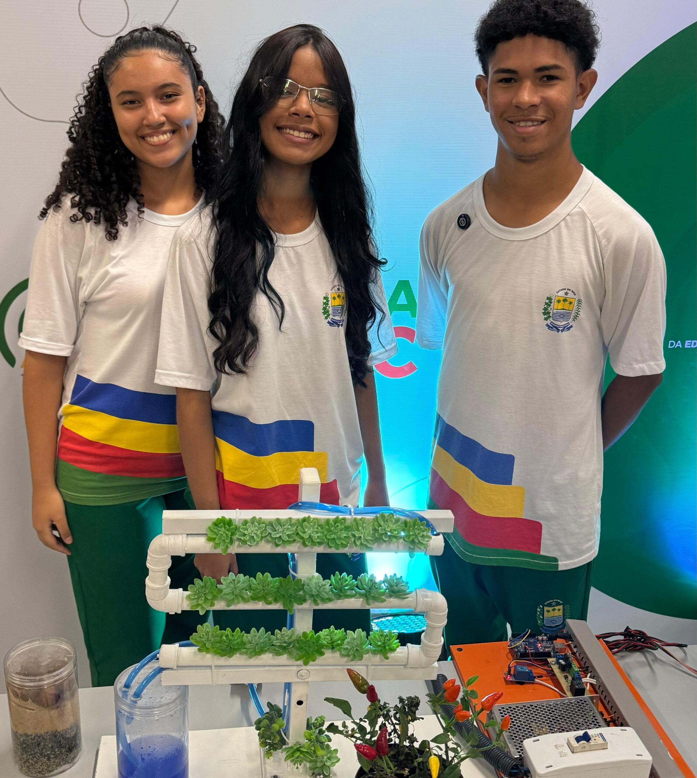 Estudantes da rede estadual apresentam inovação, cinema e literatura no Cajuína Geek