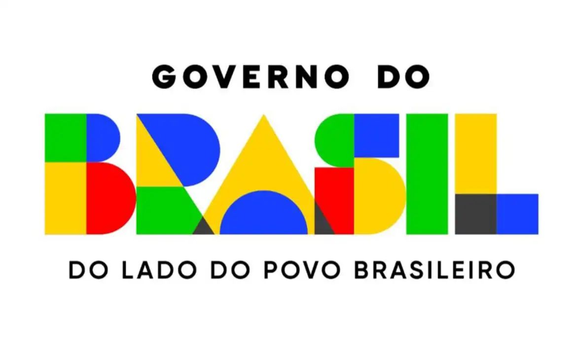 Governo Lula muda slogan para "Do lado do povo brasileiro"
