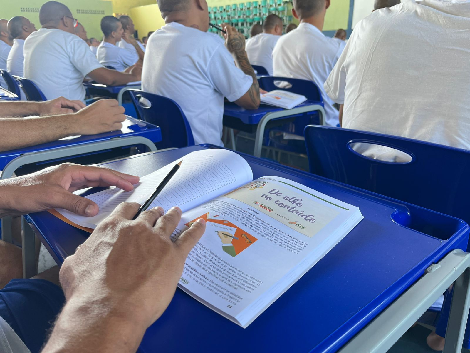 Internos do sistema prisional participam de revisão preparatória para prova do Encceja