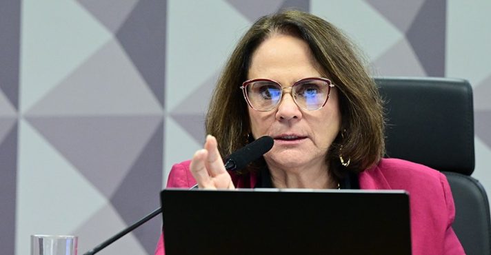 Vídeo: Damares Alves anuncia que está com câncer