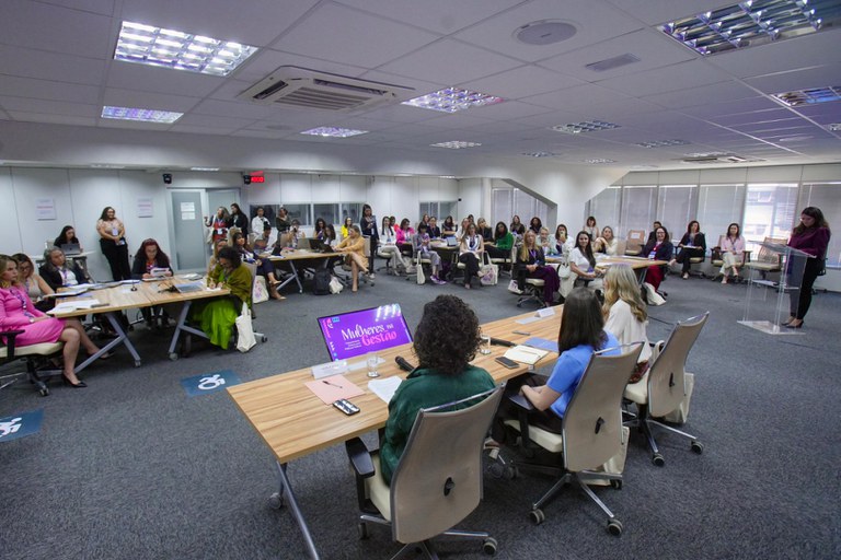 Seplan participa de curso nacional que fortalece lideranças femininas no financiamento de políticas públicas
