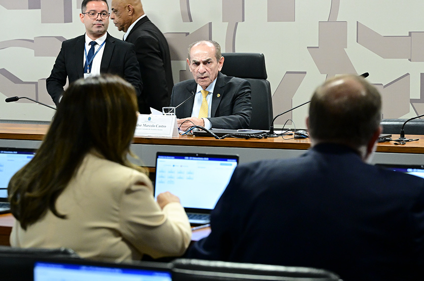 Comissões ajustam emendas ao Orçamento de 2025 pelas novas regras
