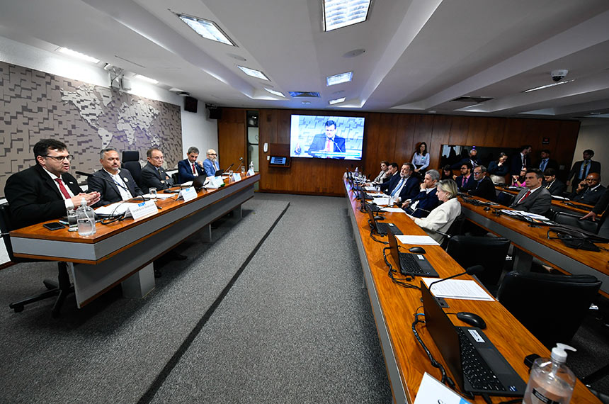Brasil espera combater mudanças climáticas de forma equilibrada e viável, dizem especialistas