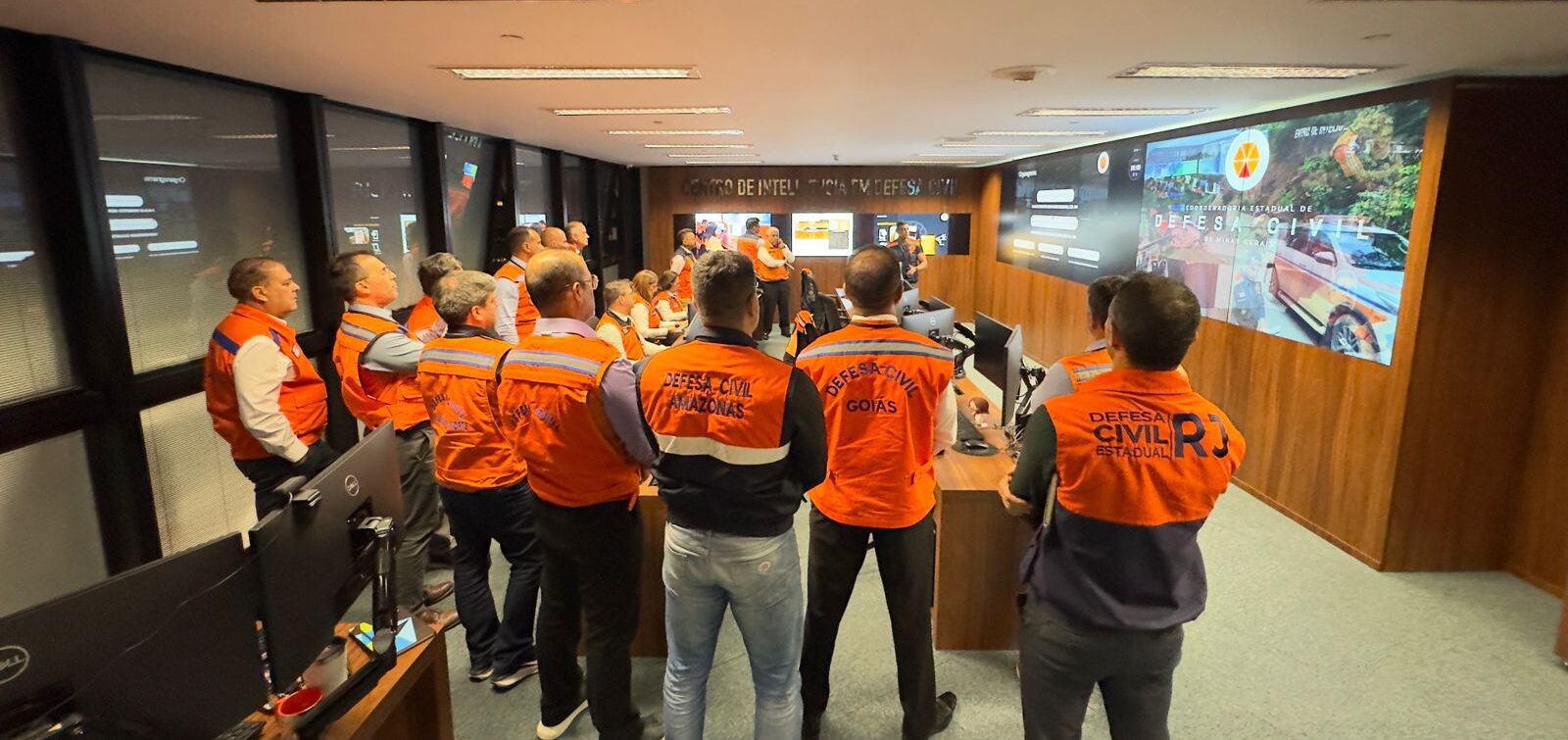 Defesa Civil do Piauí participa de encontro nacional de gestores em Minas Gerais
