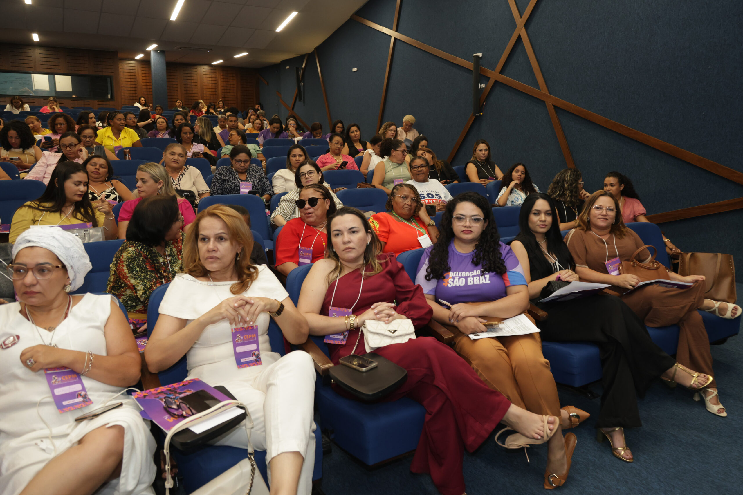 Conferência Estadual das Mulheres encerra com eleição de 56 delegadas do Piauí para etapa nacional