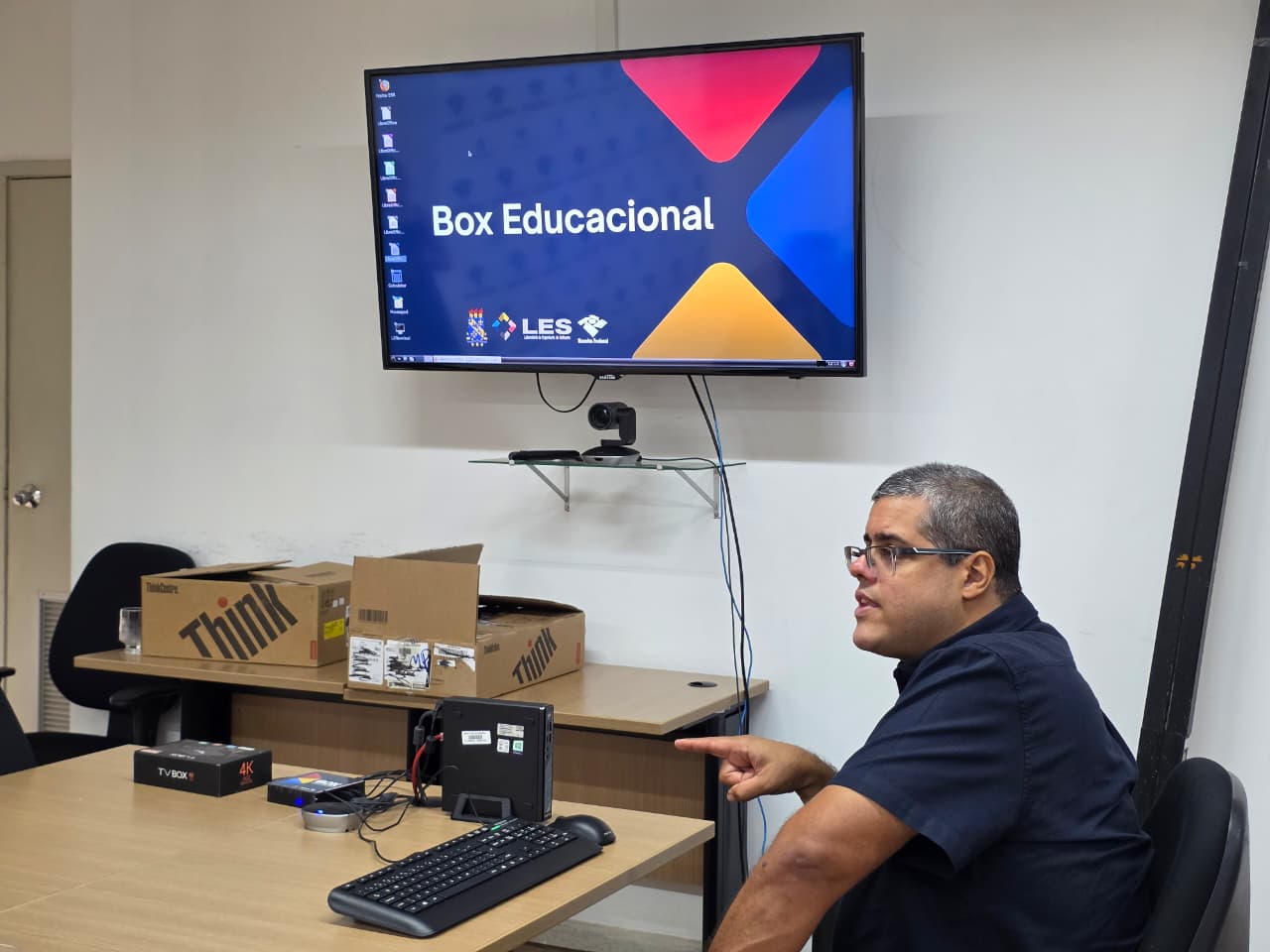 Projeto da Uespi transforma TV Boxes em computadores para inclusão digital