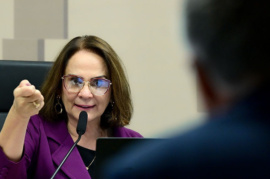 CDH aprova derrubar norma que proíbe comunidade terapêutica de tratar crianças