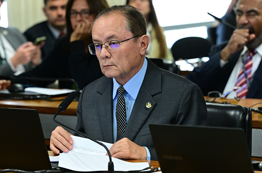 Exclusão imediata de pornografia infantil da internet avança