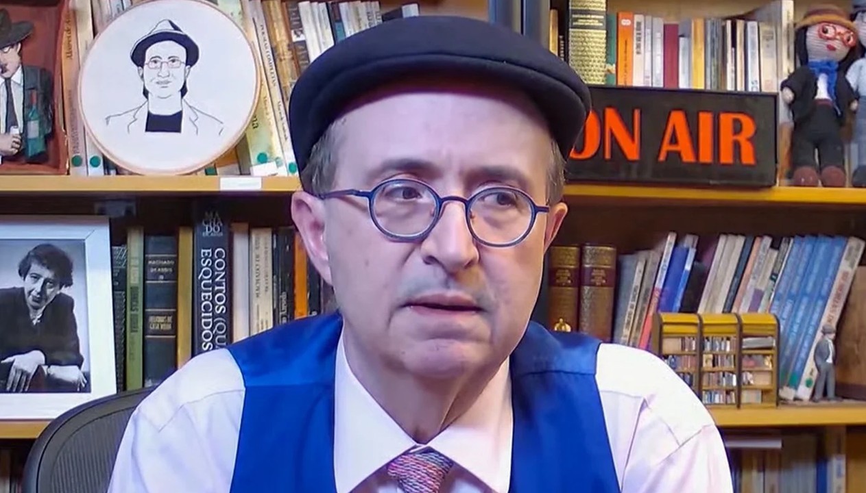 Reinaldo Azevedo anuncia afastamento temporário do rádio para cuidar da voz