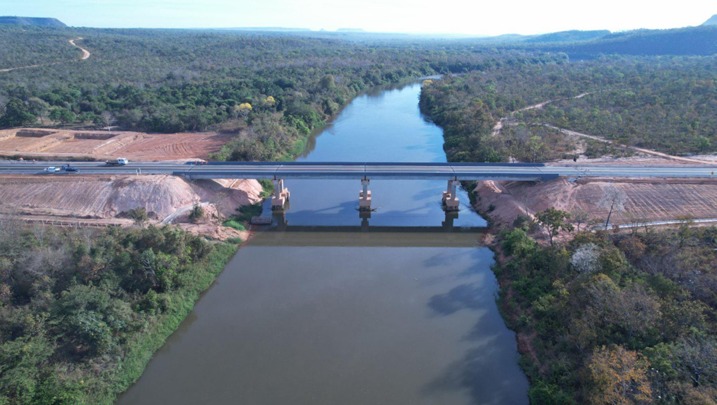 Nova ponte sobre o rio Parnaíba, ligando o Piauí ao Maranhão, será inaugurada no sul do estado nesta sexta (5)