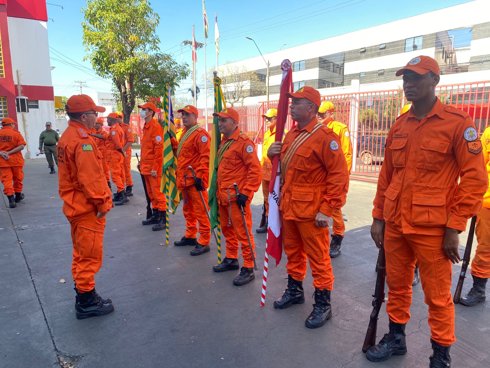 Corpo de Bombeiros realiza ensaio geral para o desfile de 7 de Setembro em Teresina