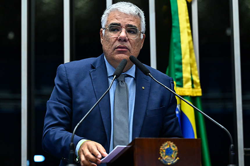 Girão alerta para 'violência descontrolada no Ceará', cobra CPI e pede pacto pela paz
