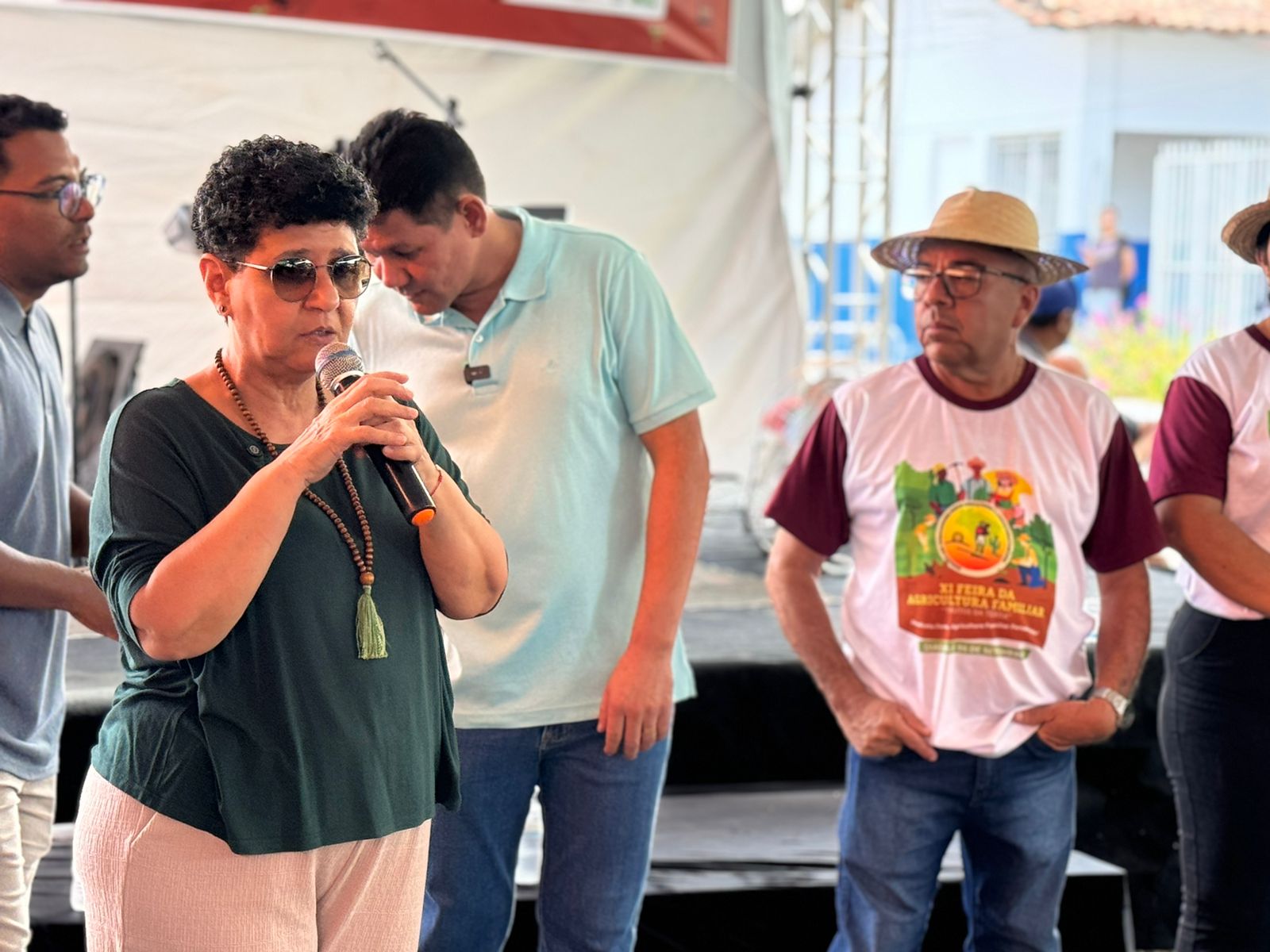 Com apoio da SAF, Feira da Agricultura Familiar de Miguel Alves promove comercialização de produtos