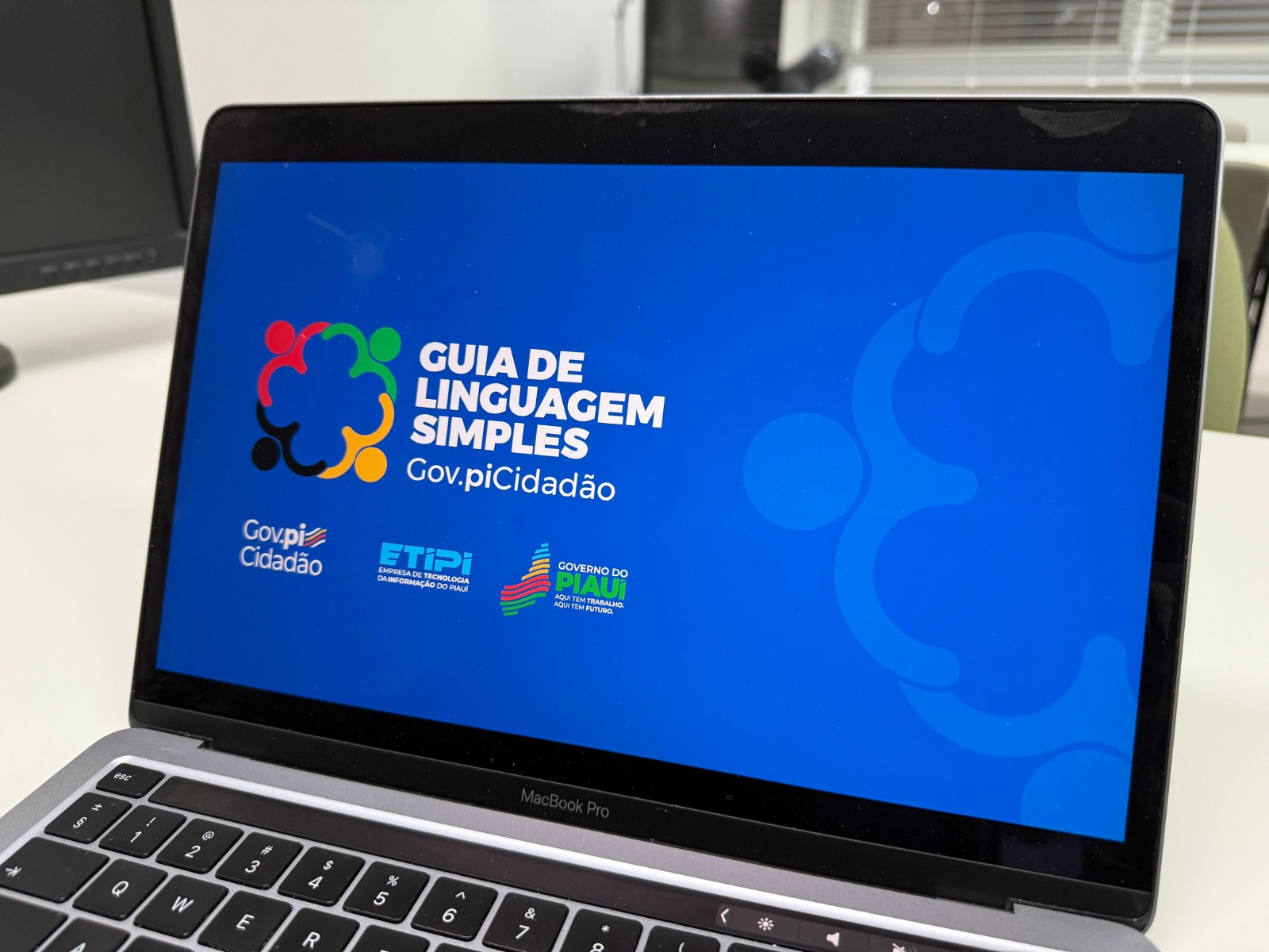 Etipi lança Guia de Linguagem Simples para aproximar cidadão do governo digital