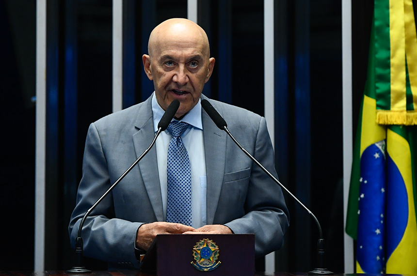 Confúcio defende que isenção do IR deve vir com projeto que ensine a poupar