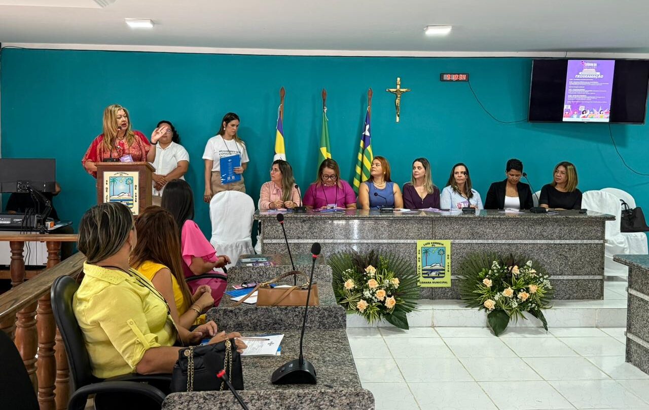 Sempi participa de fórum em Luís Correia e reforça compromisso com políticas para mulheres