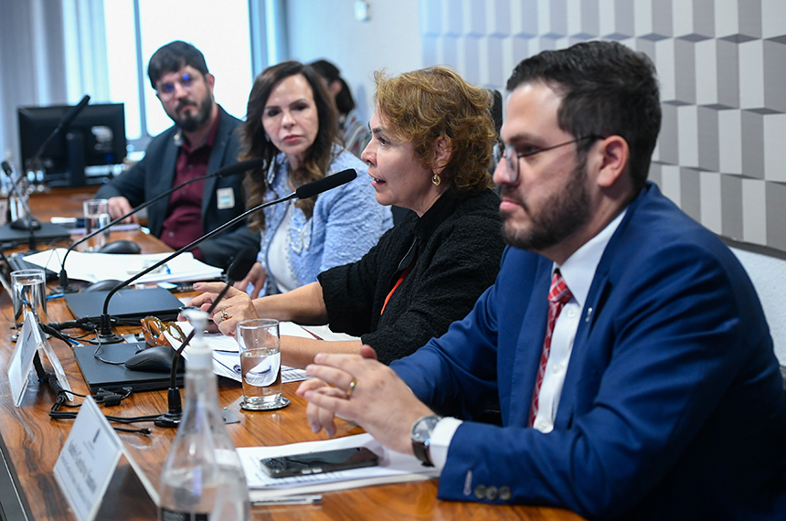 CE: debatedores reiteram que o Fundeb é fundamental para a educação pública