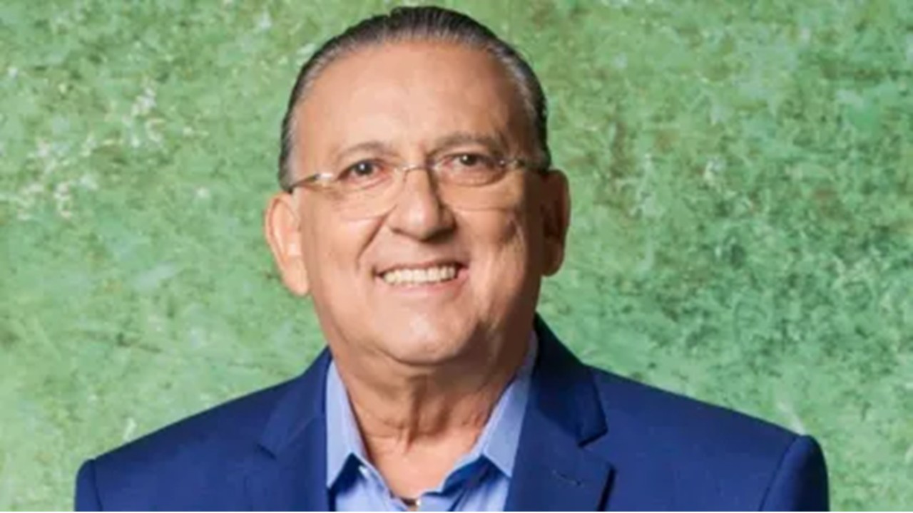 Galvão Bueno é internado com pneumonia em SP