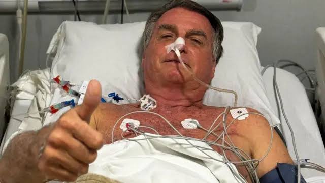 Condenado hoje, Bolsonaro passará por cirurgia domingo (DE NOVO)
