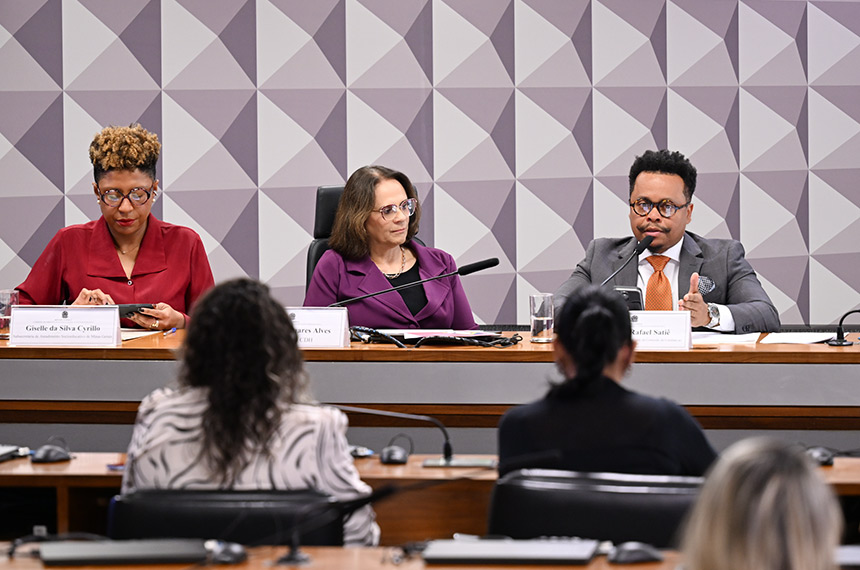 CDH promove quarto debate para avaliar programa nacional de direitos humanos