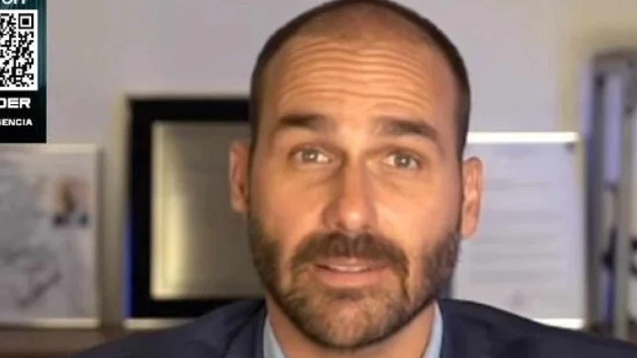 STF torna Eduardo Bolsonaro réu por coação