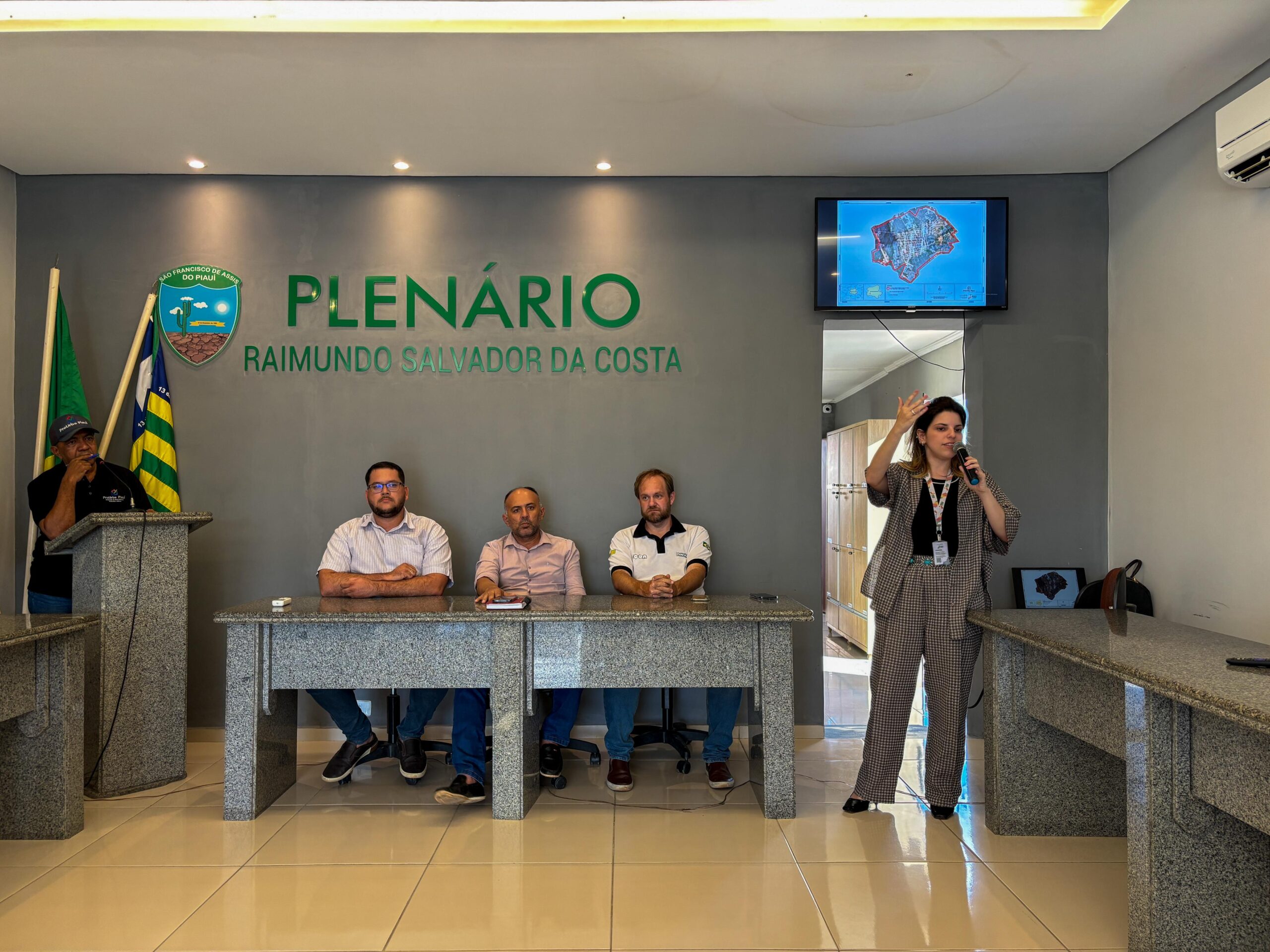 Com o Casa Legal, Governo do Estado regulariza 100% do perímetro urbano do município de João Costa