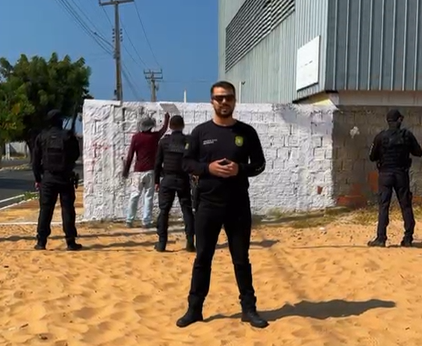 Secretaria da Segurança remove pichações ligadas a facções criminosas em Parnaíba