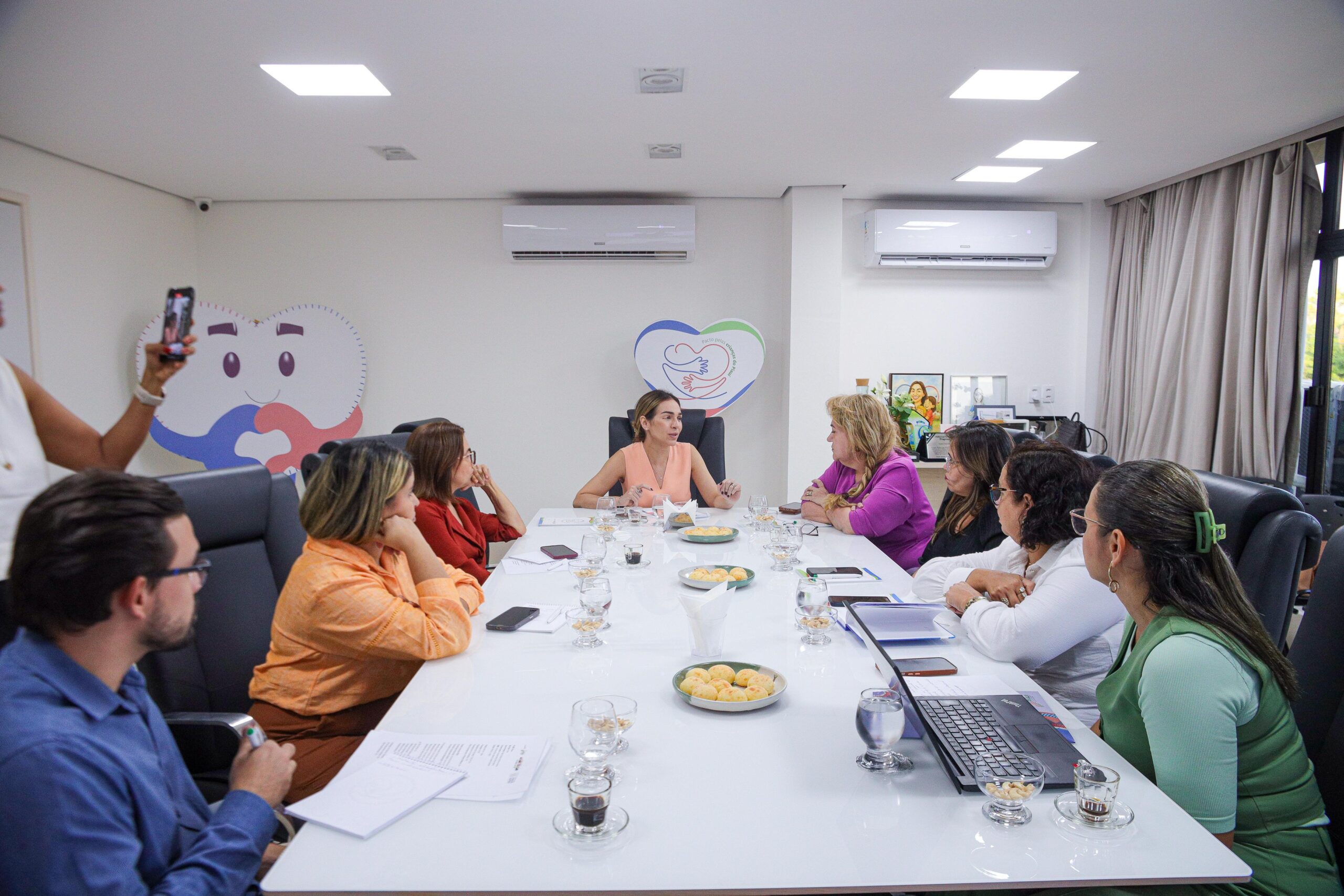 Pacto pelas Crianças do Piauí promove diálogo sobre saúde maternoinfantil e prevenção ao uso de álcool na gestação