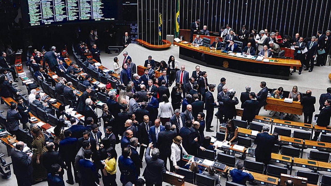 A PEC do Banditismo, por Arnaldo Eugênio