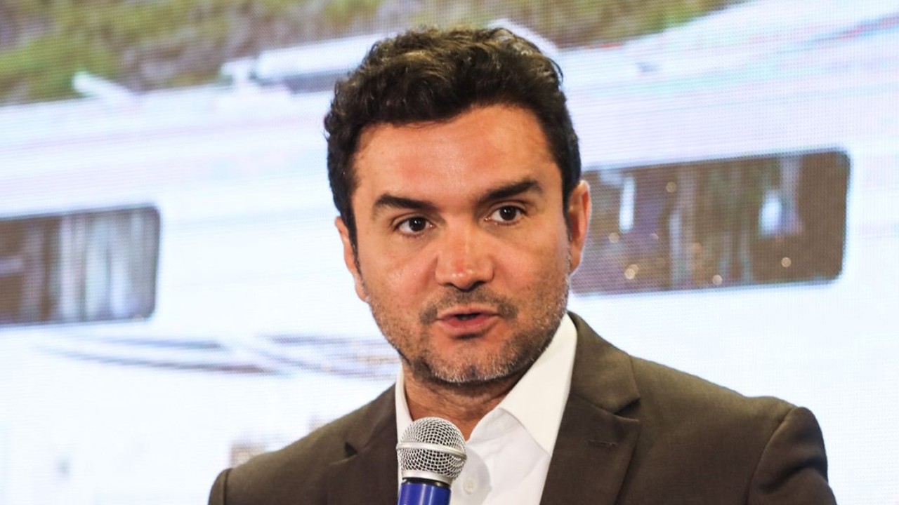 PT e PDT disputam vaga de Celso Sabino no Ministério do Turismo