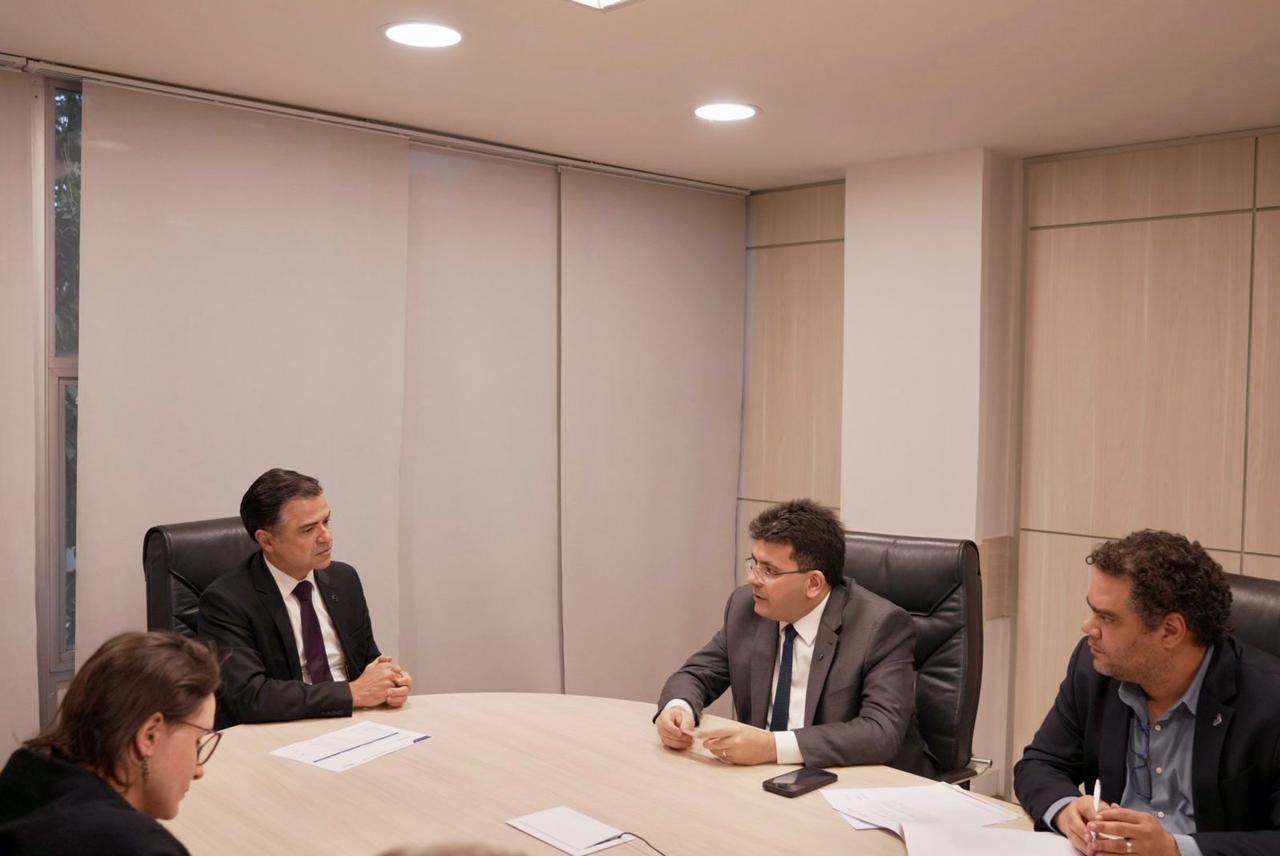 Governo do Piauí e Aneel avançam em acordo para fiscalização do serviço de energia elétrica no estado