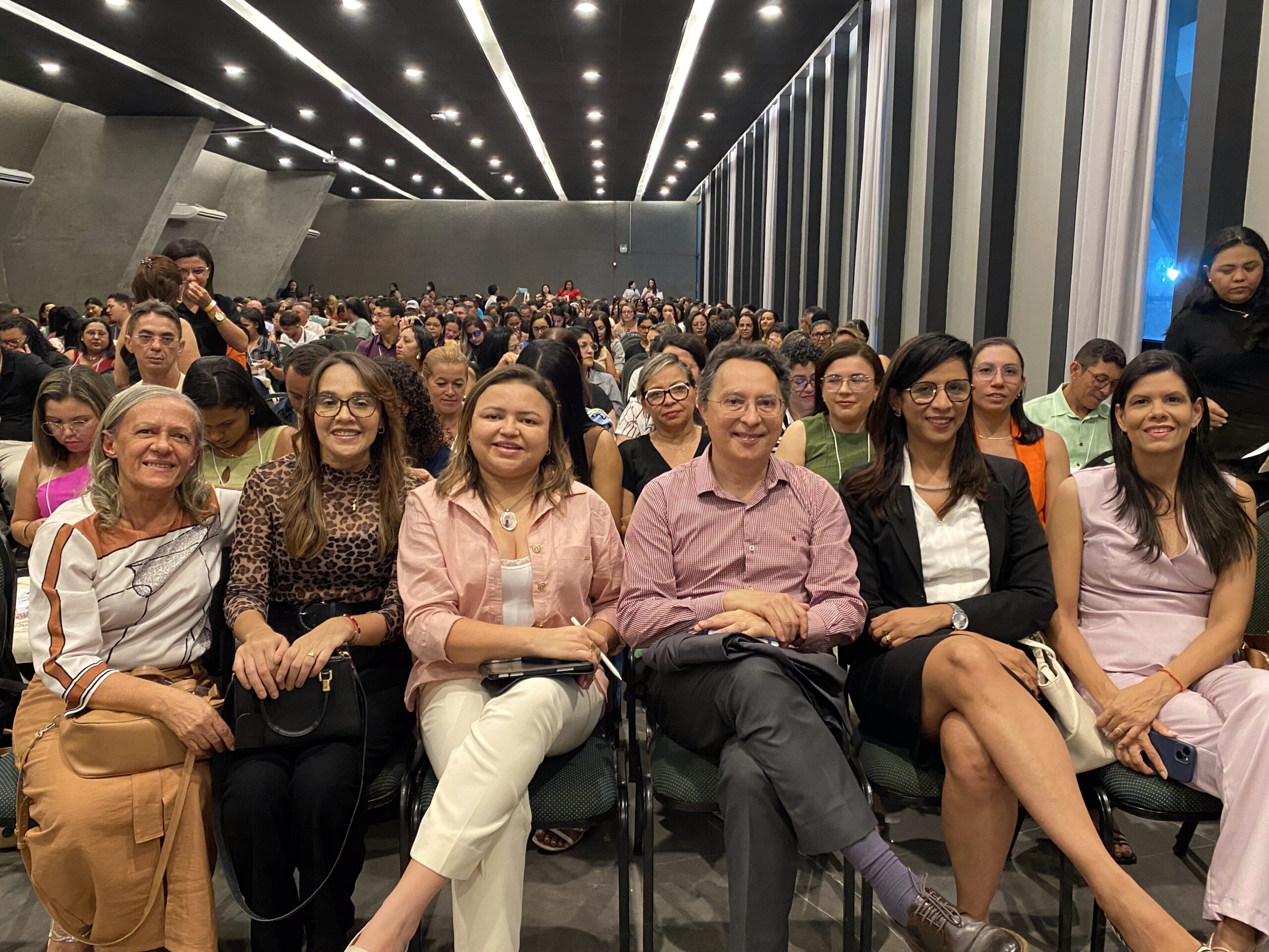 Seduc promove formação para 1.300 educadores dos 224 municípios