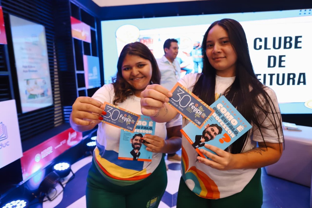 Mais de 3 mil estudantes da rede estadual de ensino participam da Feira da Literatura Piauiense