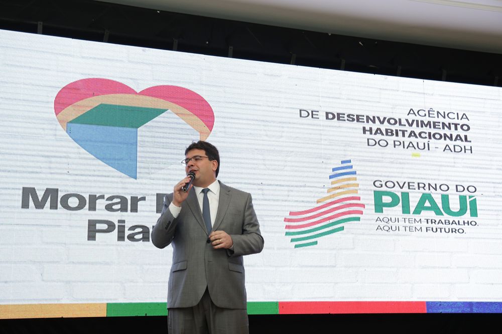 Rafael Fonteles entrega cheques-moradia do programa Morar Bem Piauí nesta quarta (1º)