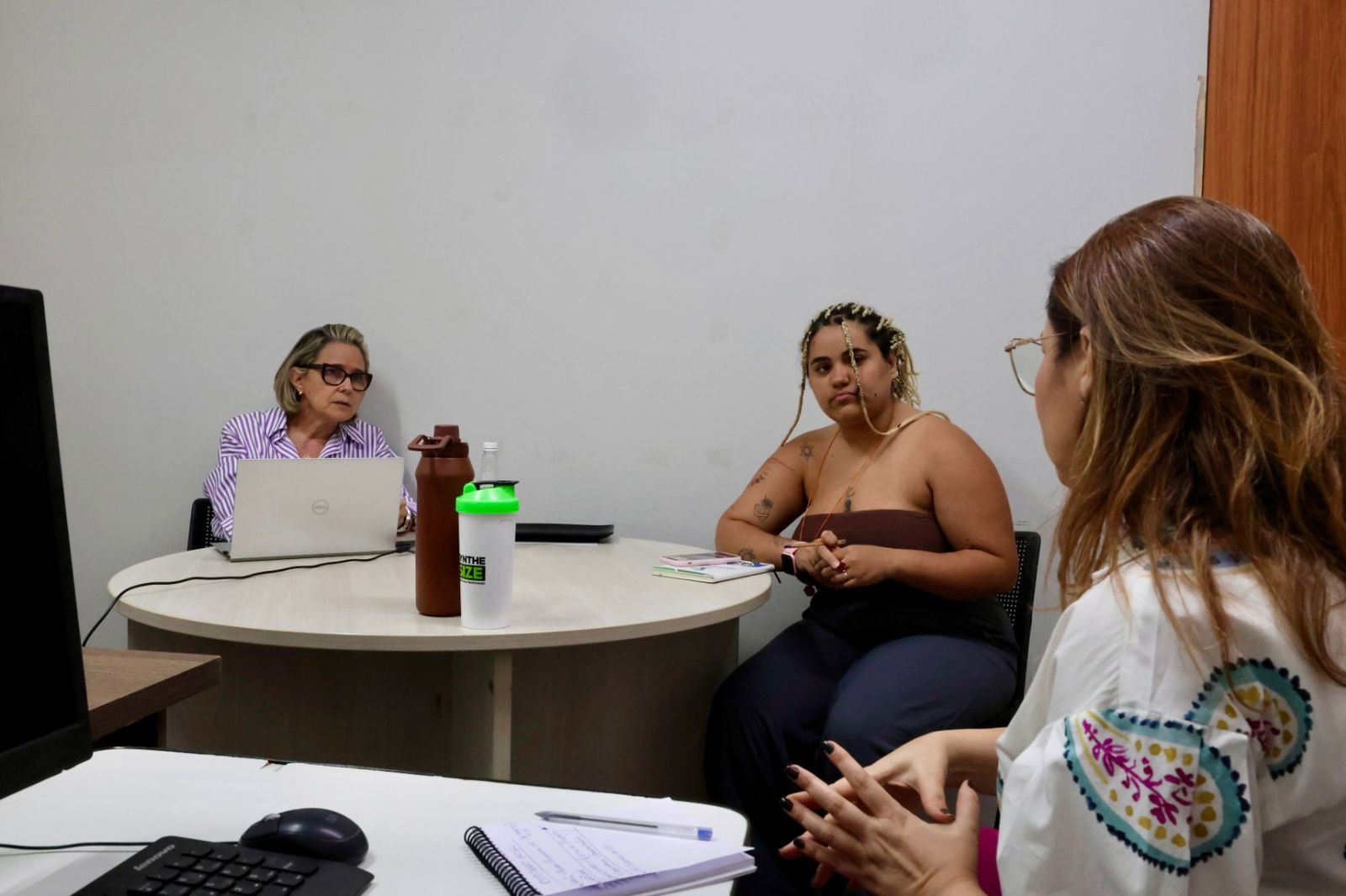 Sempi avança nos encaminhamentos para implantação do projeto Lavanderia Lilás em Parnaíba