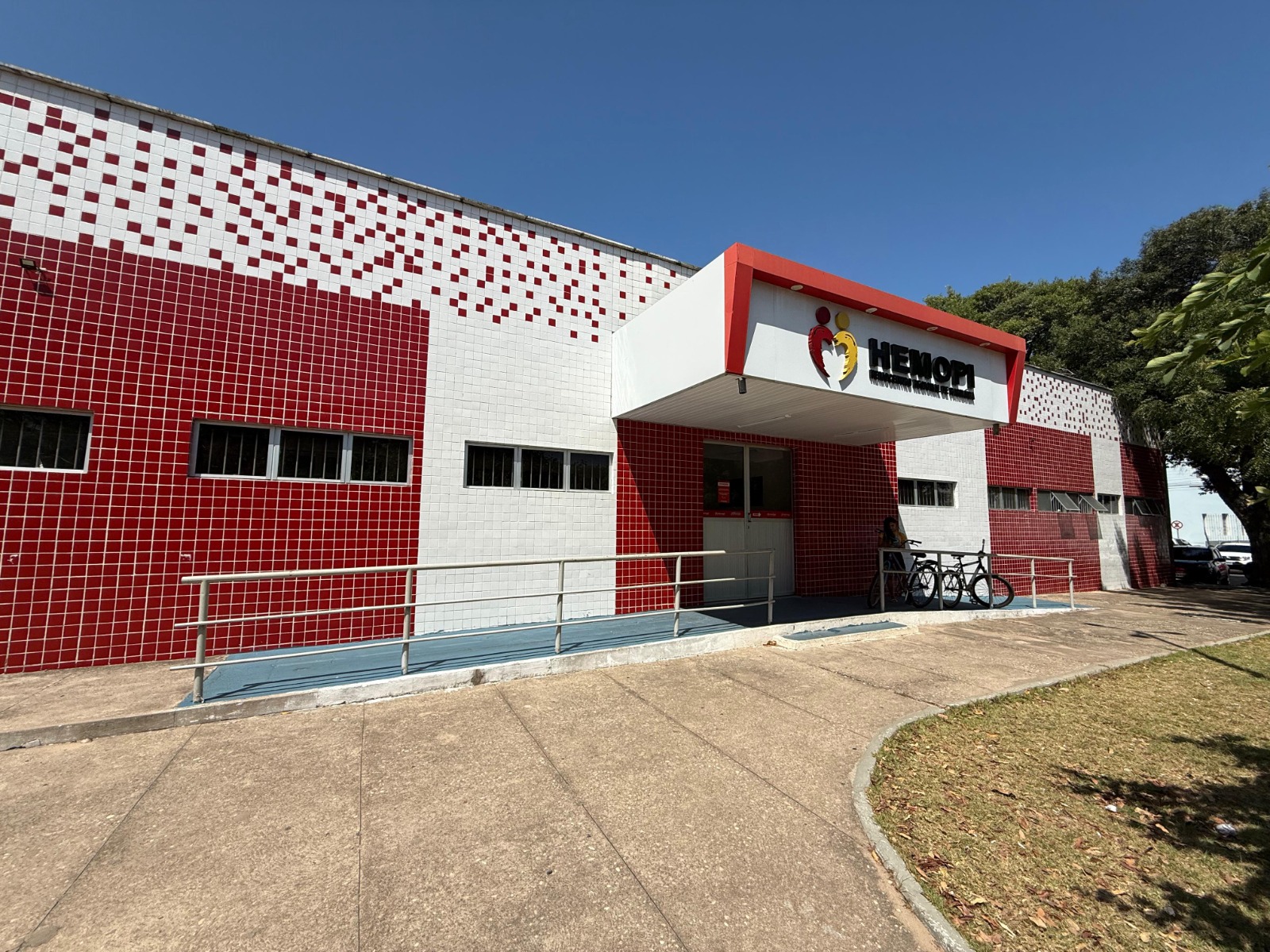 Hemopi amplia atendimento aos sábados nos hemocentros regionais de Parnaíba, Picos e Floriano