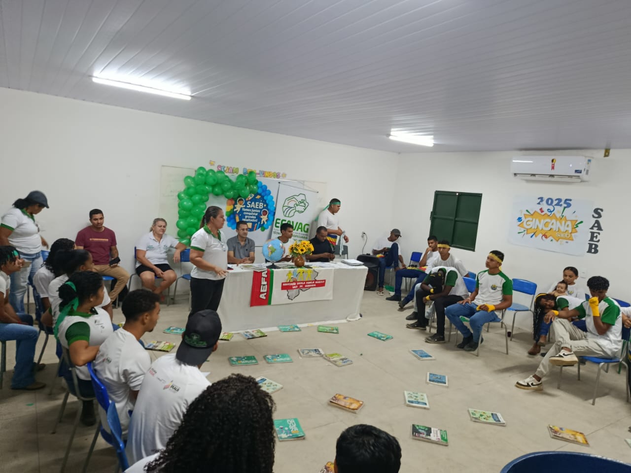 Estudantes de Cristino Castro participam de gincana educativa de preparação para o Saeb
