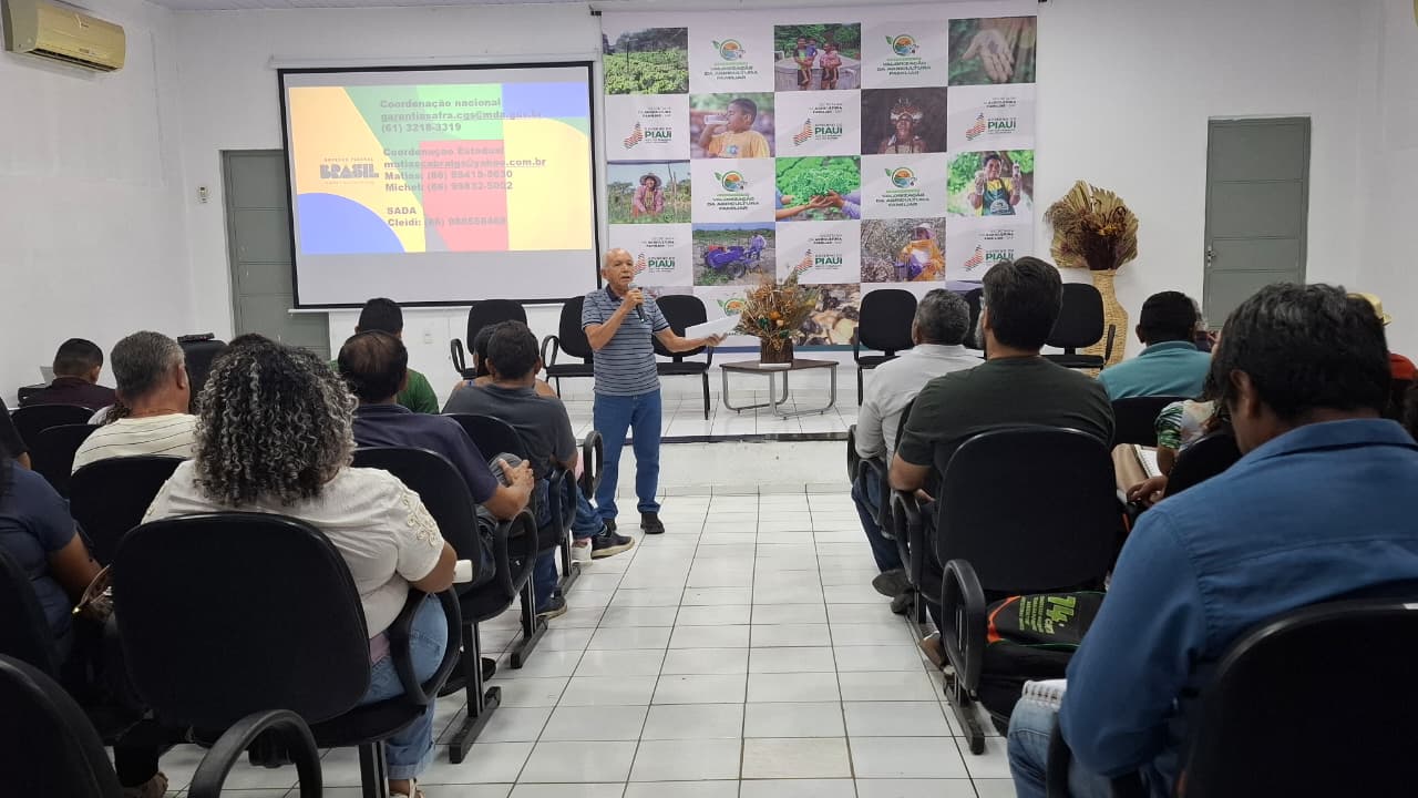 SAF realiza reunião com orientações sobre acesso ao programa Garantia-Safra em Teresina