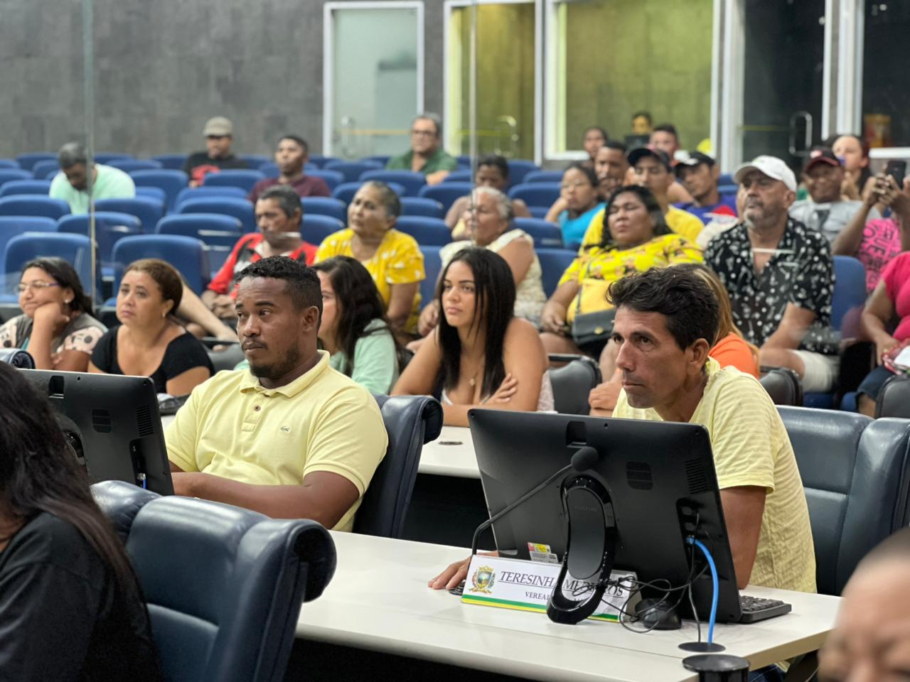 Sem aterro e sem renda: catadores de Teresina cobram soluções urgentes da Prefeitura