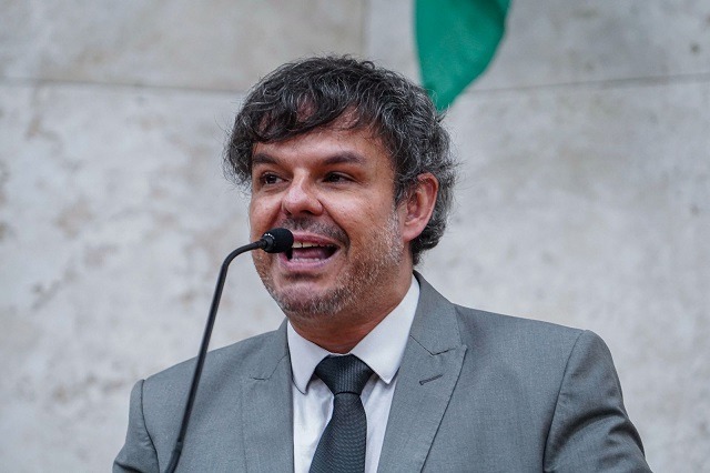MP-SP investiga rachadinha no gabinete do vereador Adrilles