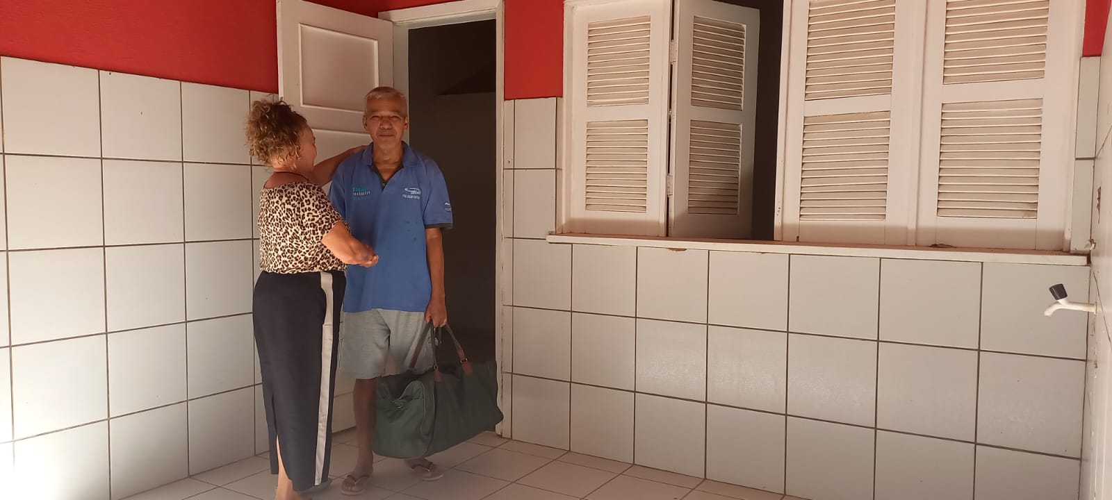 Idoso retorna ao convívio familiar após um ano acolhido na Vila do Ancião