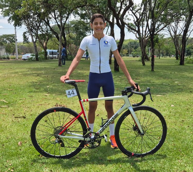 Atletas piauienses brilham nos Jogos Escolares Brasileiros com conquistas no ciclismo, atletismo e judô